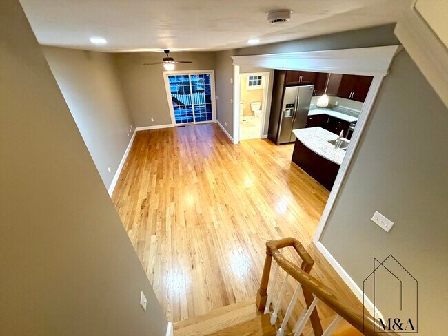 Building Photo - 46B Dominion Rd