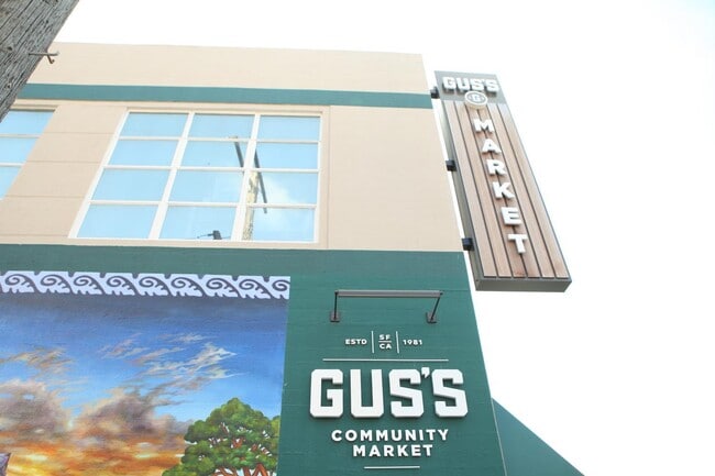 Building Photo - 2205 Bryant St