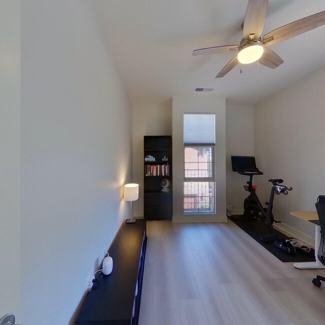 Building Photo - 3281 Vestra Way