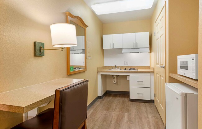 Building Photo - Furnished Studio-Orange County - Irvine Sp...