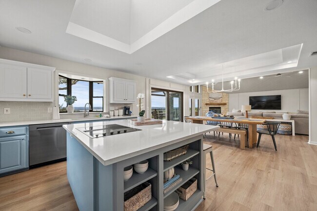 Building Photo - 515 Golden Eagle Loop