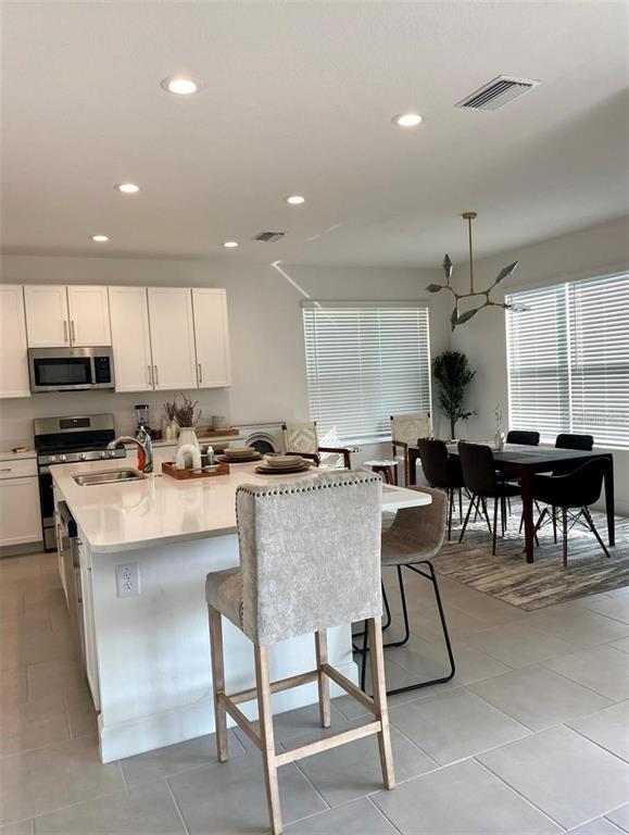 Building Photo - 3101 Hollow Hickory Pl