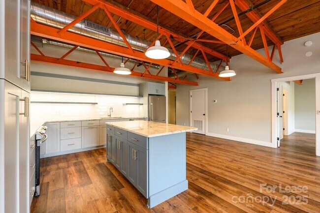 Building Photo - 1001 West Ave NW