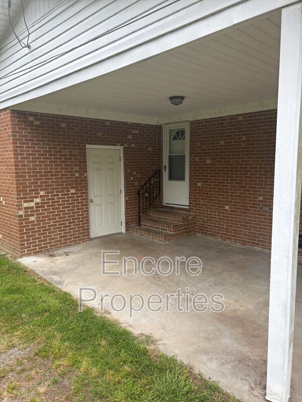 Building Photo - 5744 US-264 ALT