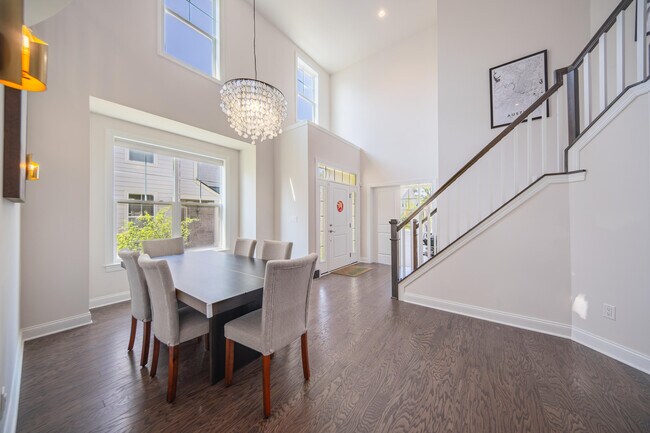 Building Photo - 3081 N Spurway Dr
