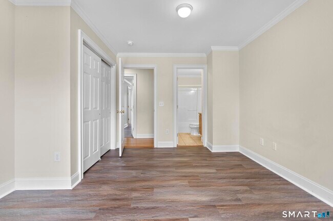 Building Photo - 32 Crows Nest Ln