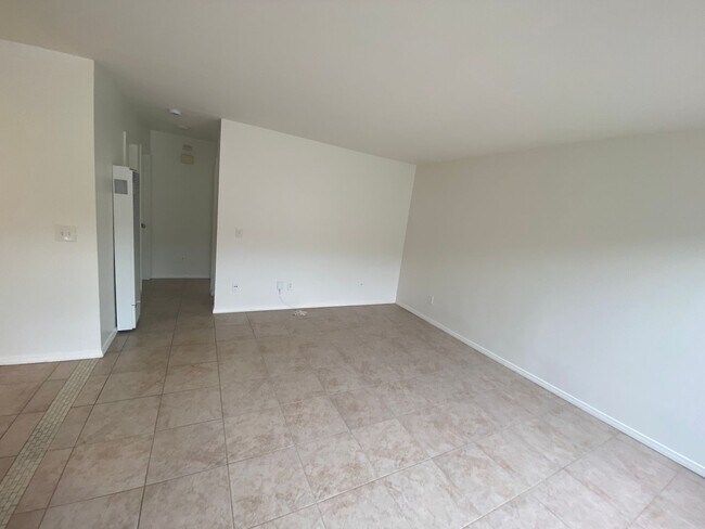 Building Photo - 4424 Texas St
