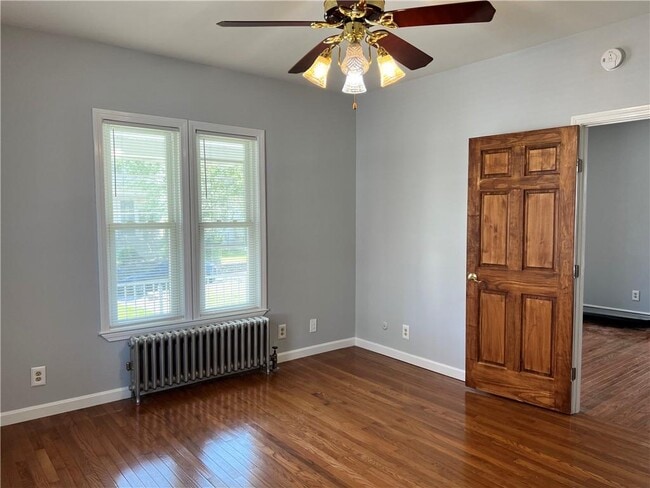 Building Photo - 15 Marion Ter