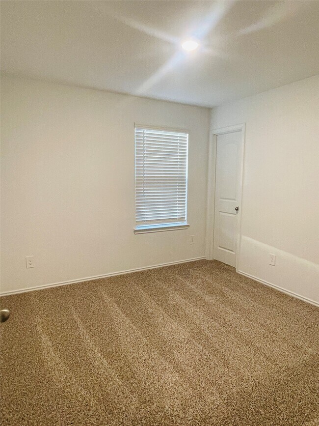 Building Photo - 5146 Bay Mdws Ln