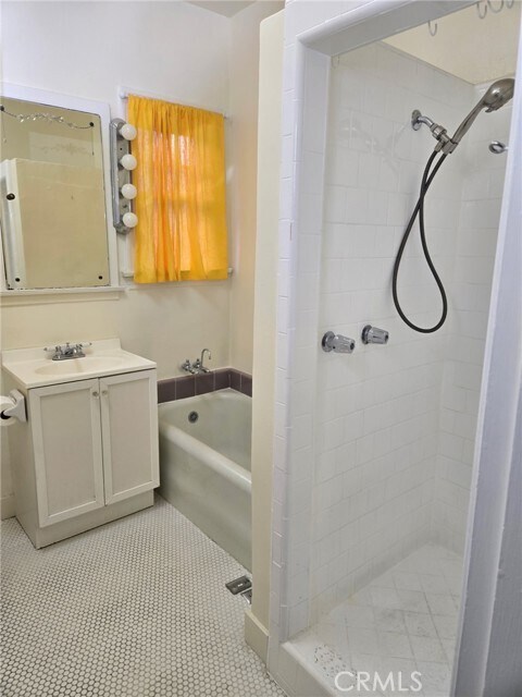 Building Photo - 1731 Winona Blvd