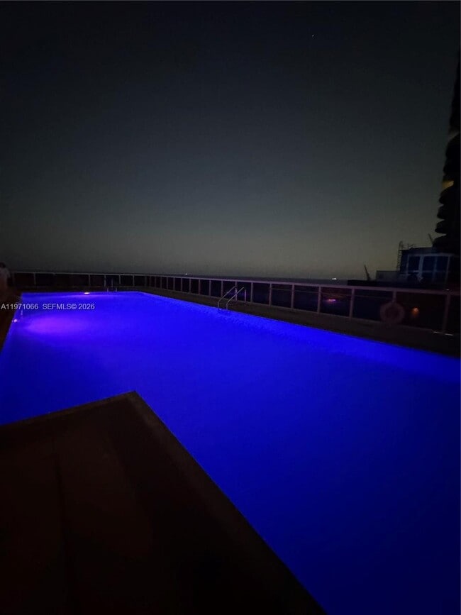 Building Photo - 15901 Collins Ave