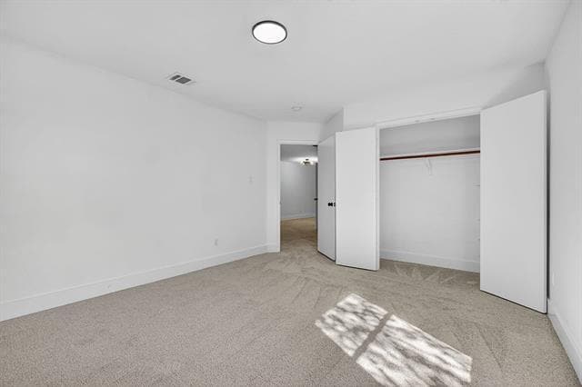 Building Photo - 4241 Meadowknoll Dr