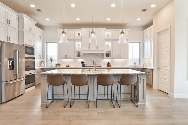 Building Photo - 24707 Celestial Lily Dr