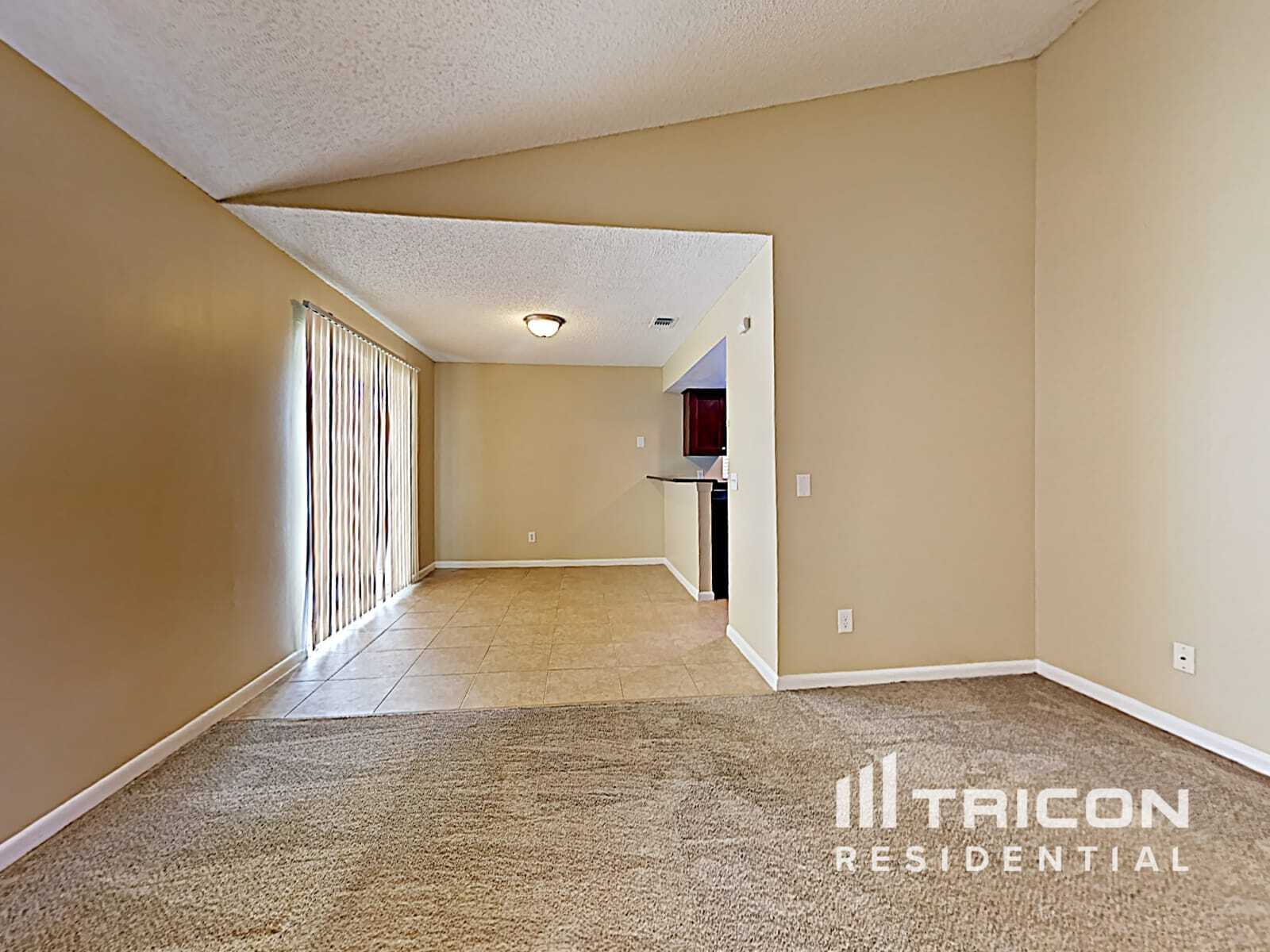 Building Photo - 4013 Forecast Dr
