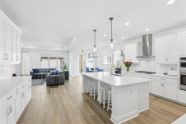 Building Photo - 17143 Savory Mist Cir
