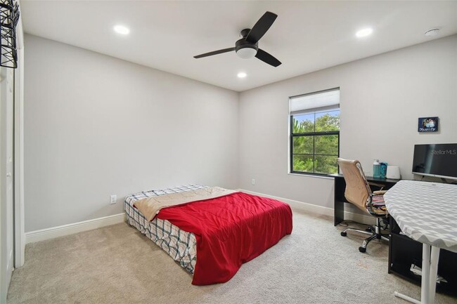 Building Photo - 2445 Whittler Br