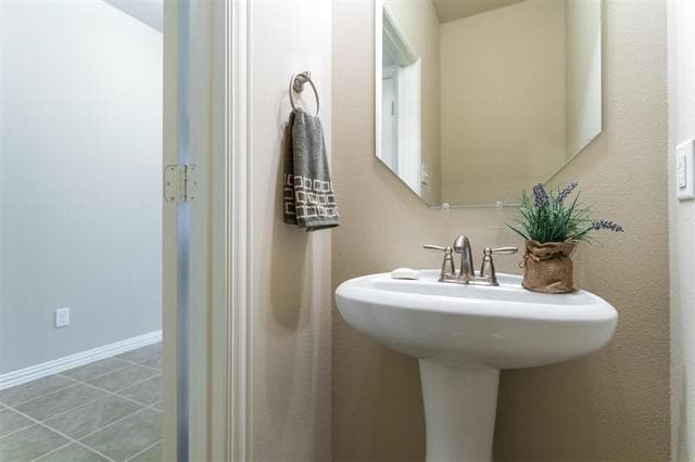 Building Photo - 3649 Vienna St