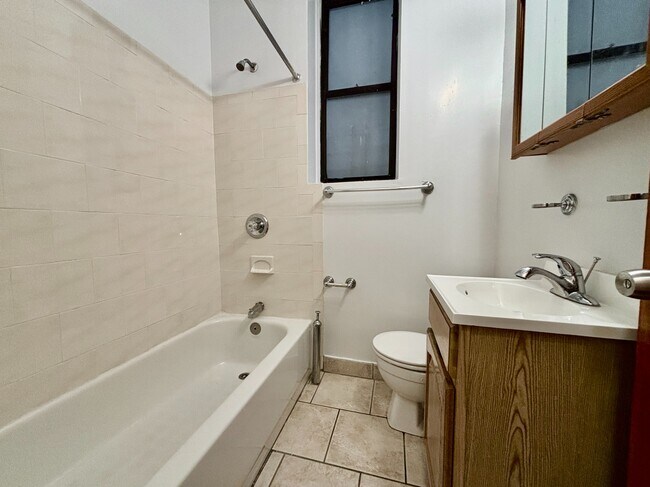 Floorplan - 3135 Broadway