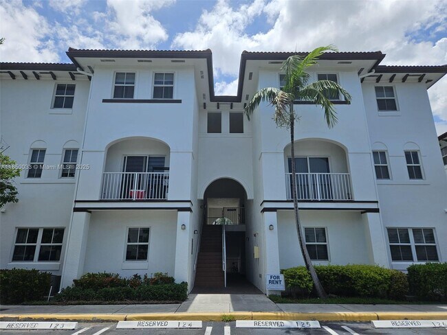 Building Photo - 8800 NW 97th Ave