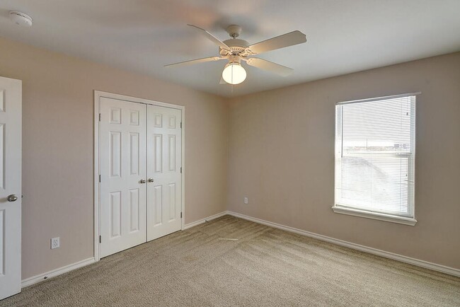 Building Photo - 2334 Mystic Star Dr