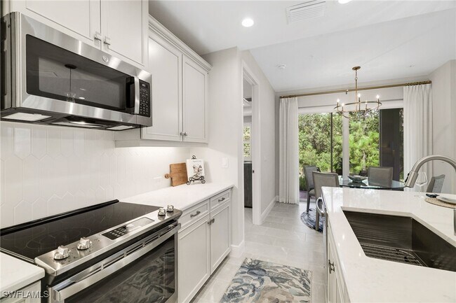 Building Photo - 2614 Seychelles Cir