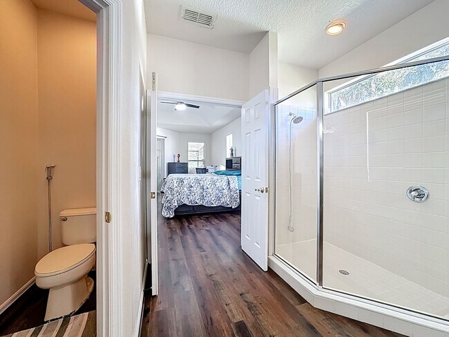 Building Photo - A home built for living well: 4Bedrooms/3Baths sophisticated home in Fells Cove!