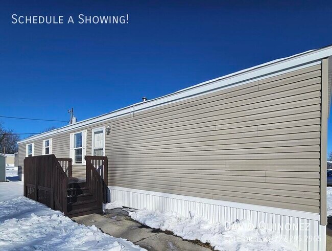 Building Photo - 5705 Heather View Ln