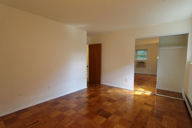 Building Photo - 8244 Woolston Ave