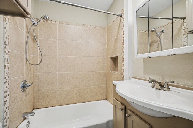 Building Photo - 6500 Haden Dr