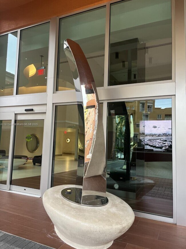 Building Photo - 90 Alton Rd