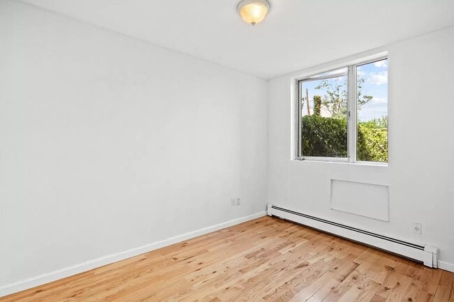 Building Photo - 93 Wyckoff Ave