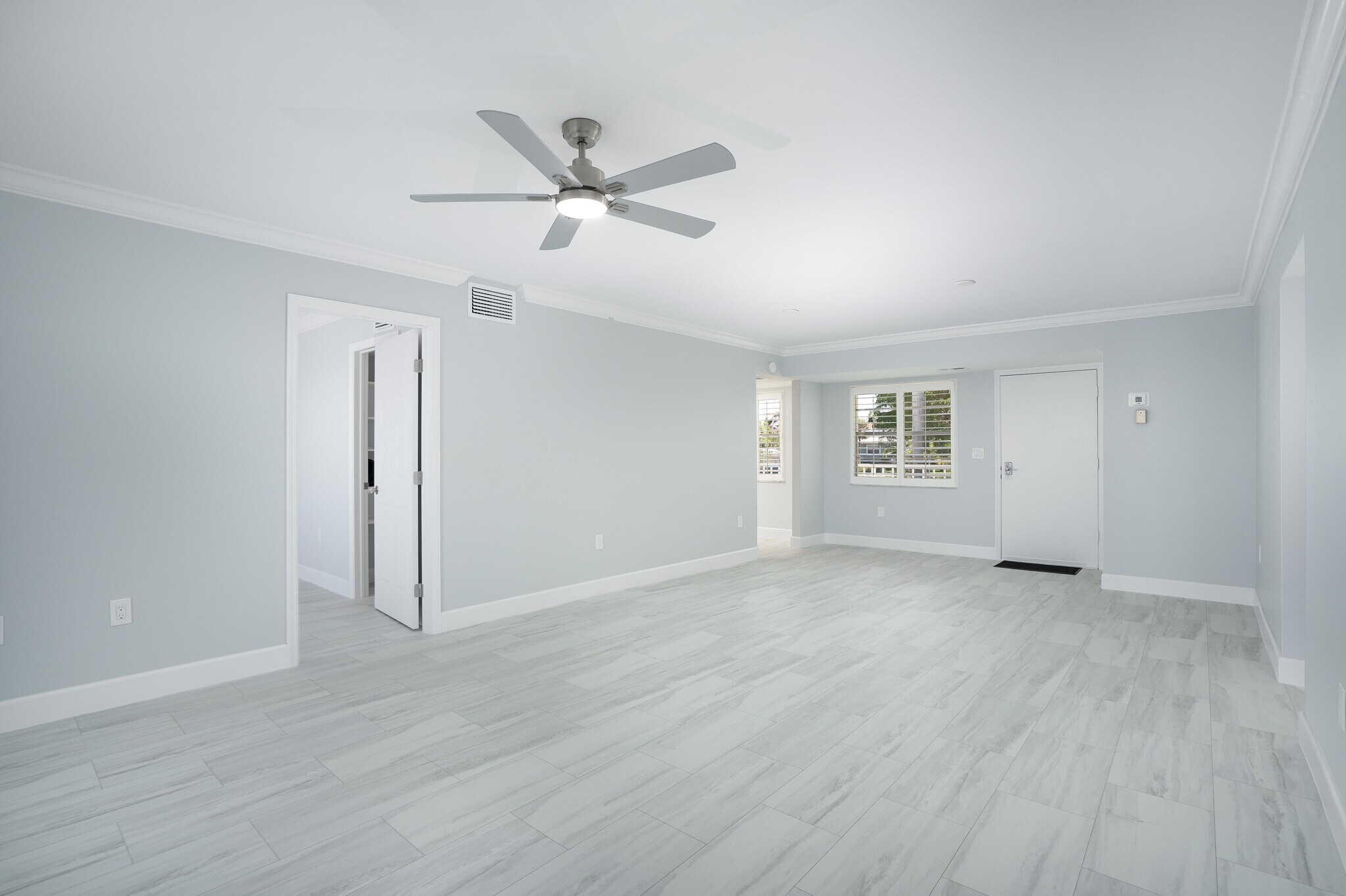 Building Photo - 1120 Little Neck Ct