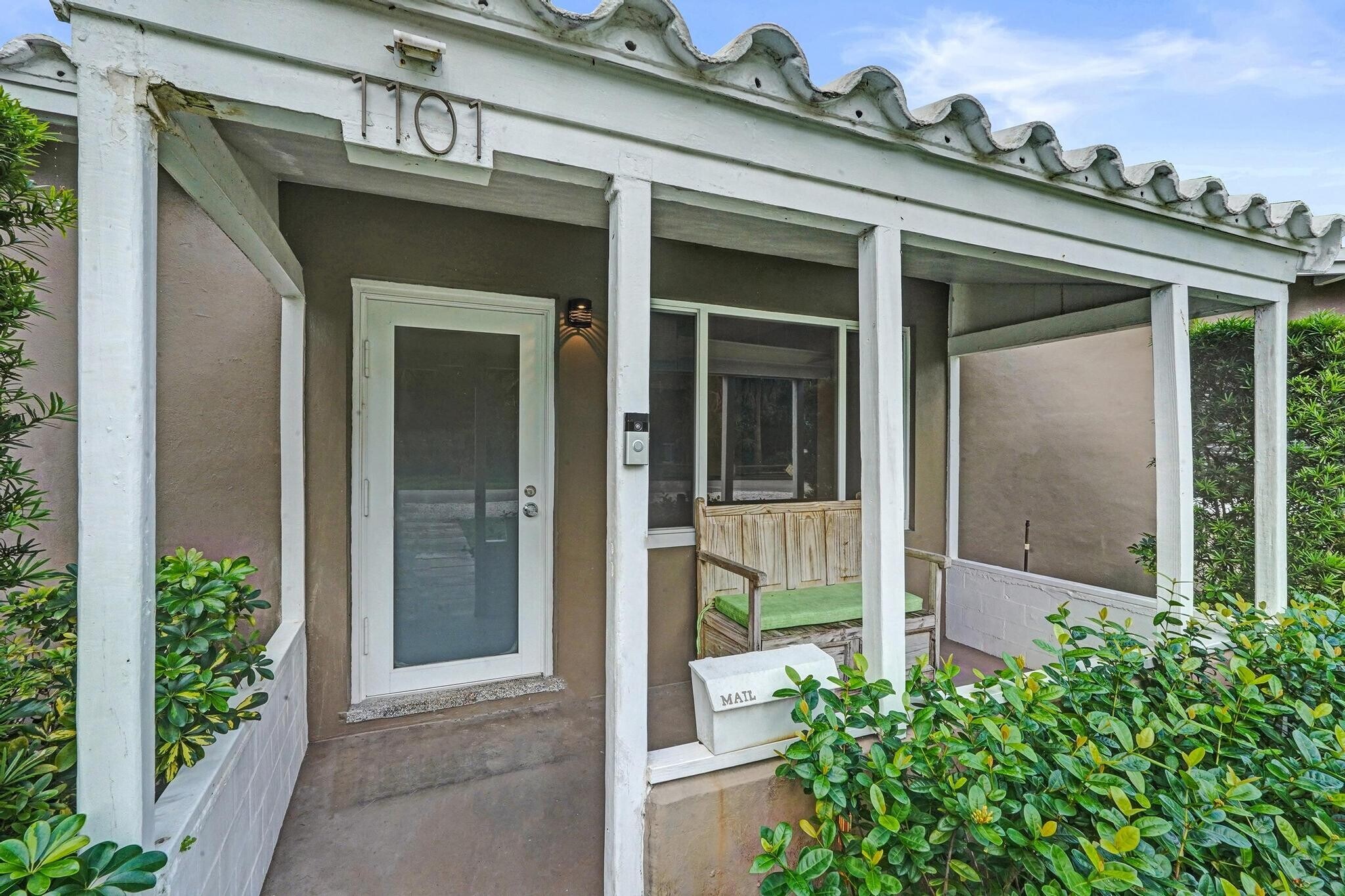 Building Photo - 1101 SW 8th Ter