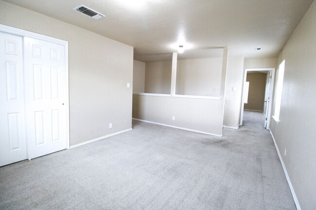 Building Photo - 126 Hallie Pass