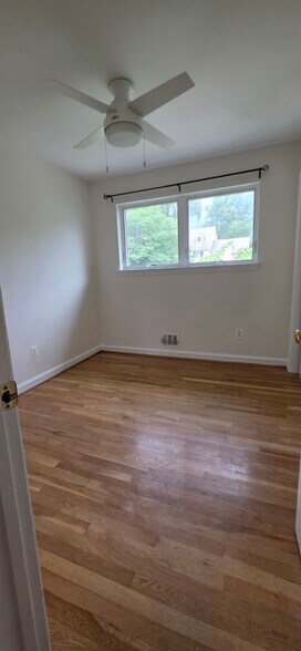 bed room - 4114 18th Rd N