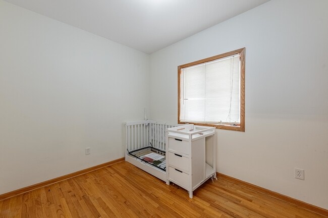 Building Photo - 2549 S Hillock Ave
