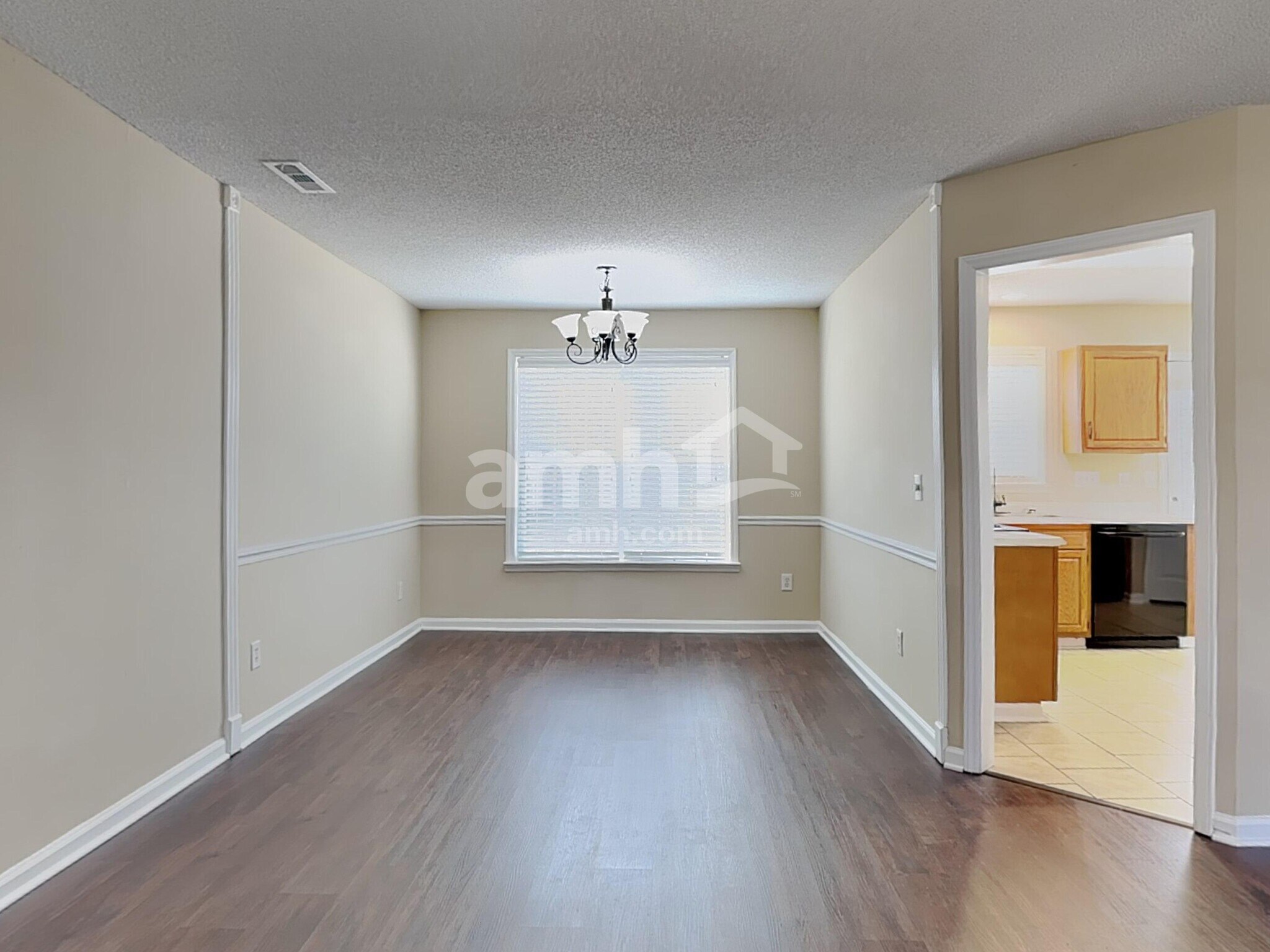 Building Photo - 4013 Wellingham Ln