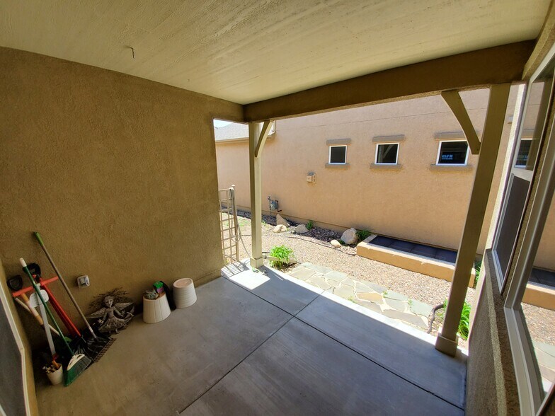 Building Photo - 5517 Sunrise Mesa Dr