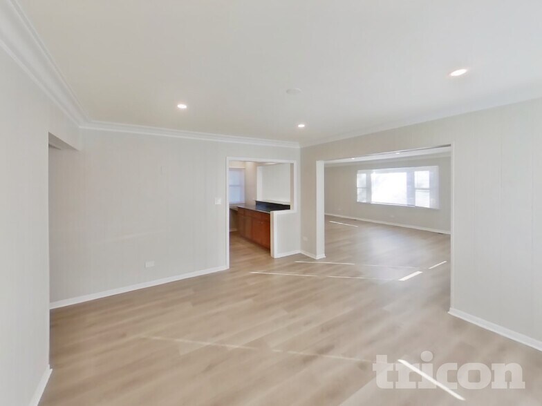 Building Photo - 36493 N Hawthorne Ln