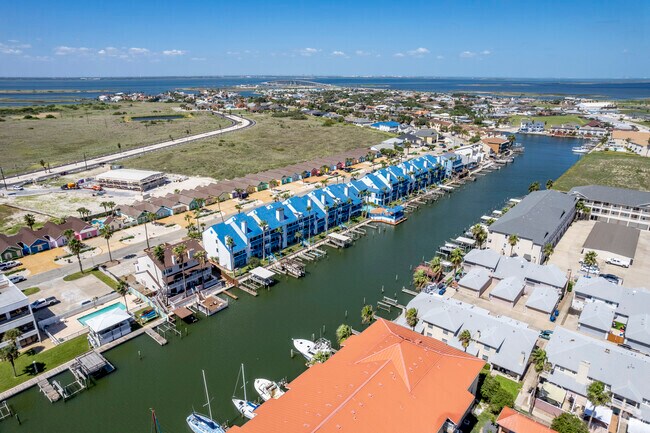 Aerial Photo - Spinnaker Condominiums