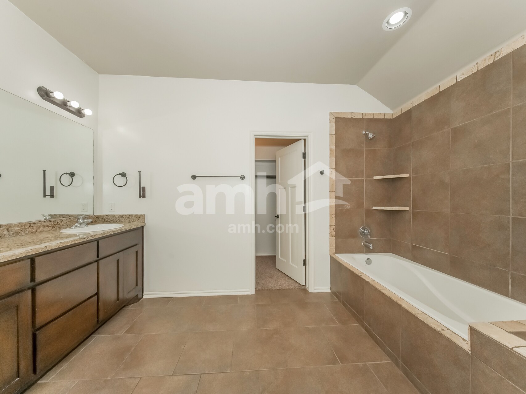 Building Photo - 14620 Harli Ln