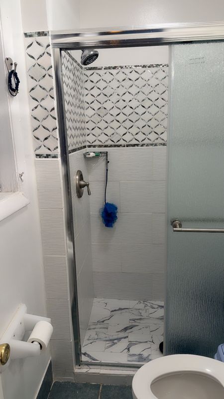 Building Photo - 6239 Bren Mar Dr