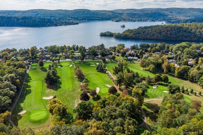 Building Photo - 22 Brookside Trail