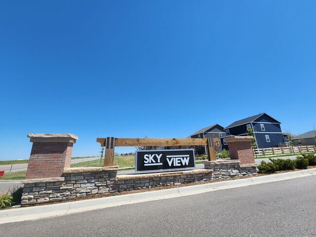 Building Photo - Stunning New Build In Wide Open Bennett!