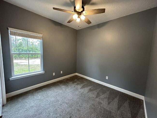 Building Photo - Home for Rent