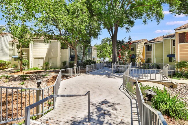 Building Photo - 1208 Westlake Blvd