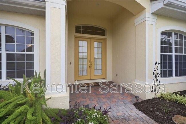 Building Photo - 4956 Bridgehampton Blvd