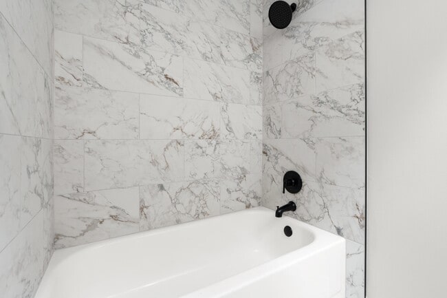 Building Photo - 2236 Sunleaf Ct