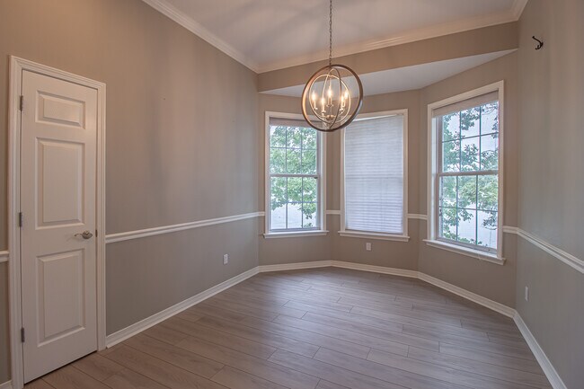 Building Photo - 108 Blue Heron Point