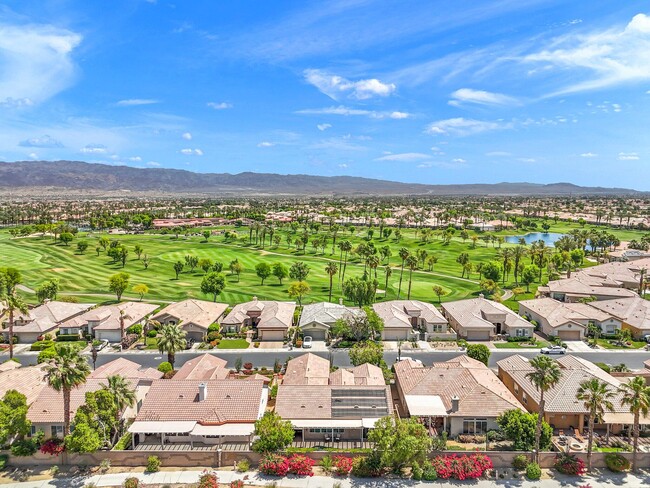 Building Photo - 44085 Royal Troon Dr